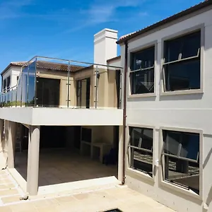 Villa Harbour Close Boutique, Cape Town