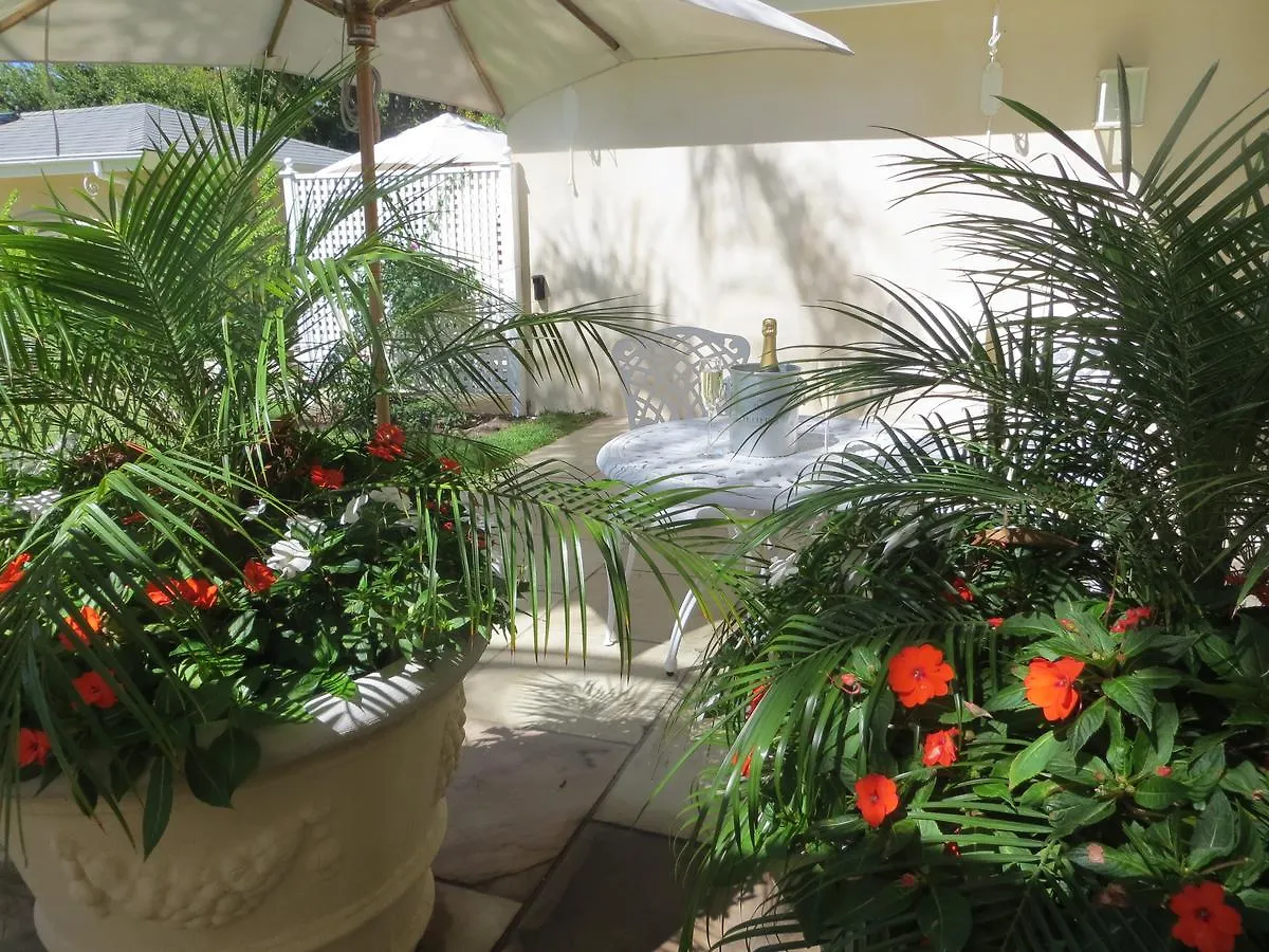 Constantia Valley Lodge Cape Town